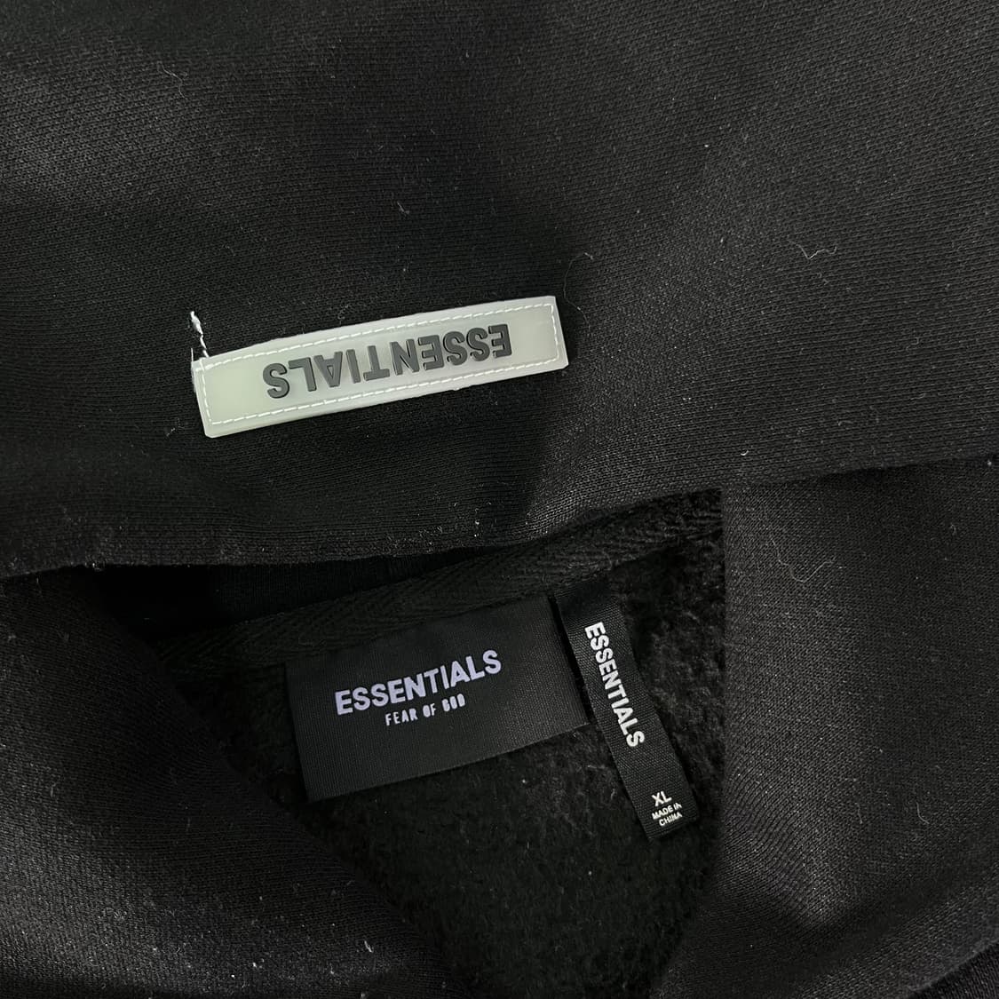 105 피오갓 에센셜 스카치 백로고 후드티 상품이미지3