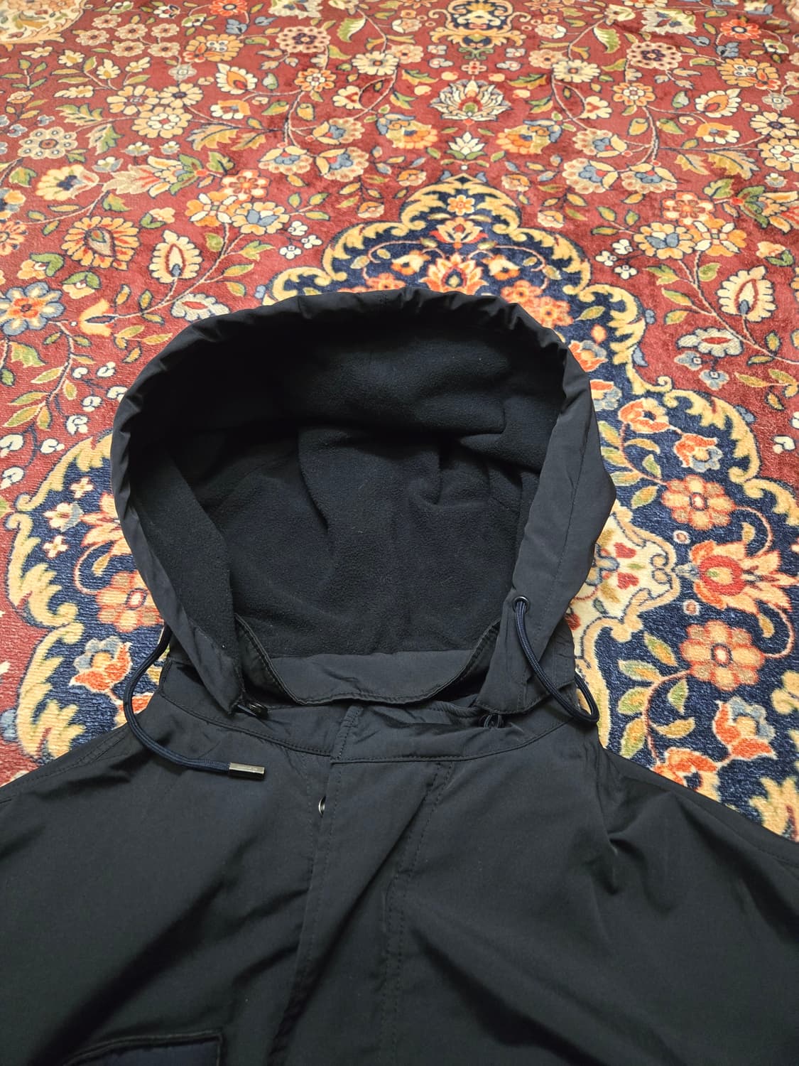 이동휘 X 커스텀멜로우(customellow) 고양이 자수 피쉬테일 야상 상품이미지8