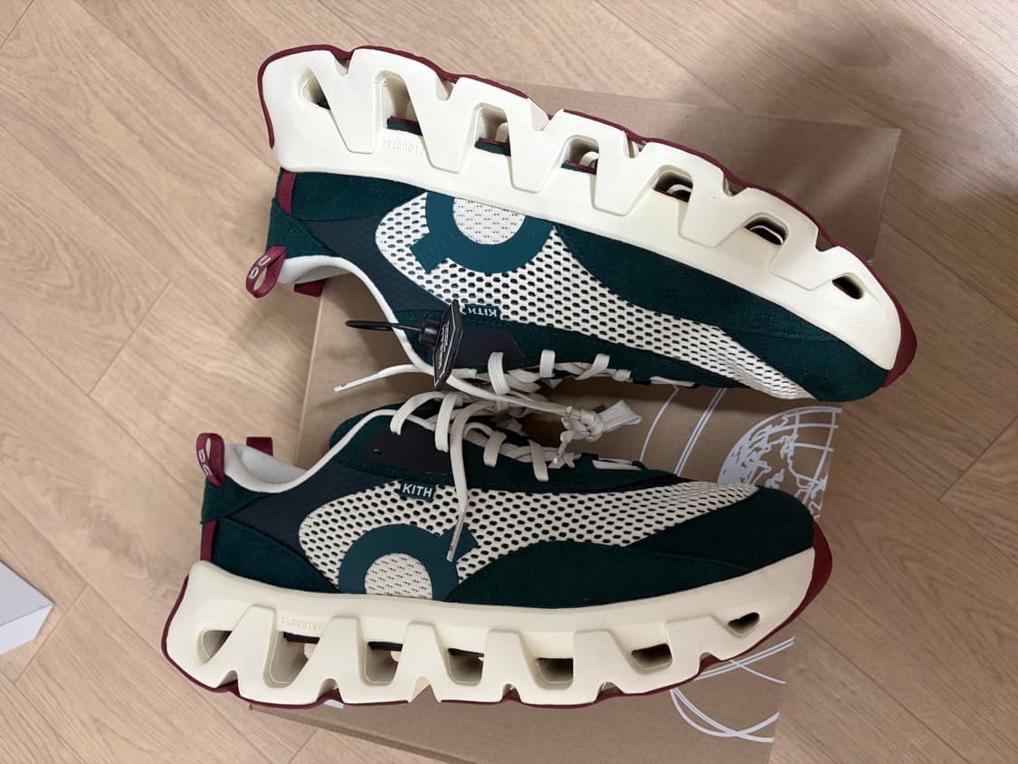 키스 온러닝 테크2 스피룰리나발리 43사이즈 275 상품이미지3