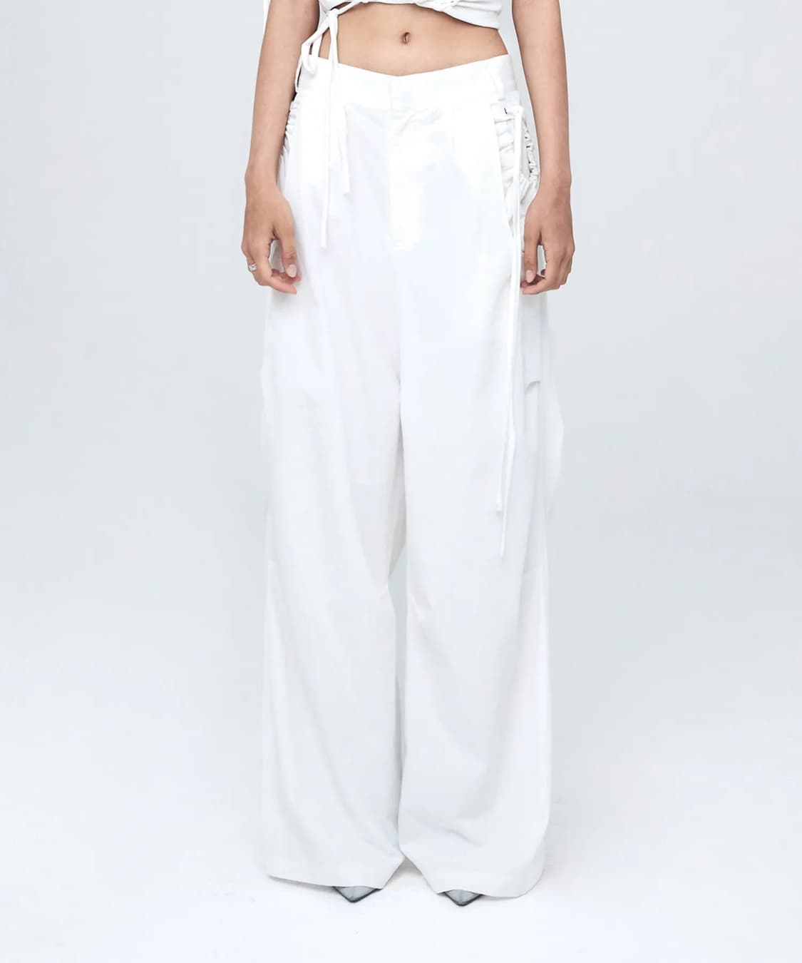 나체 CONSTRICT HOLE WIDE PANTS WHITE 상품이미지1