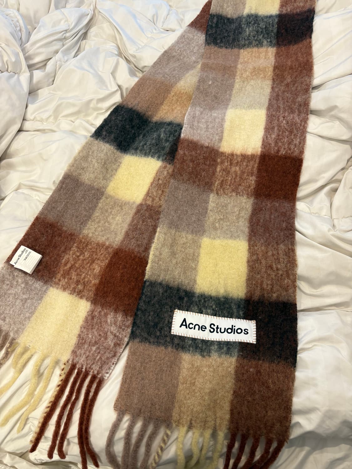 [새상품급] 아크네 스튜디오 머플러 브라운 상품이미지2