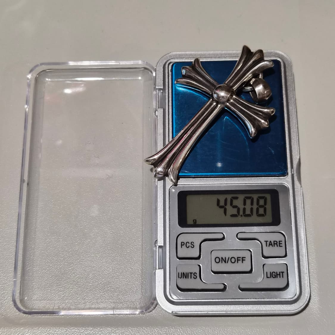 크롬하츠 라지 크로스 펜던트 상품이미지8