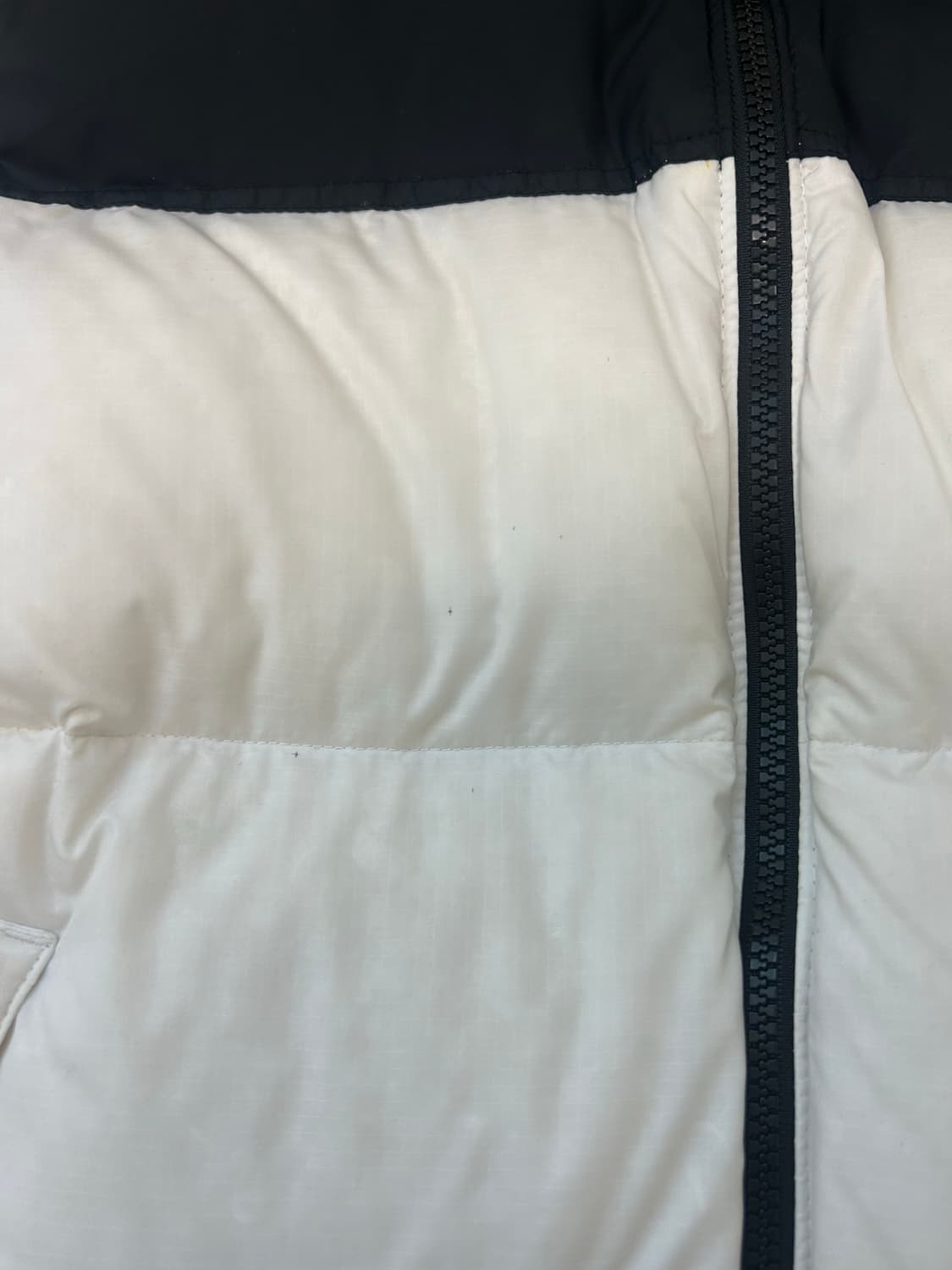 노스페이스 패딩 여성M 상품이미지3