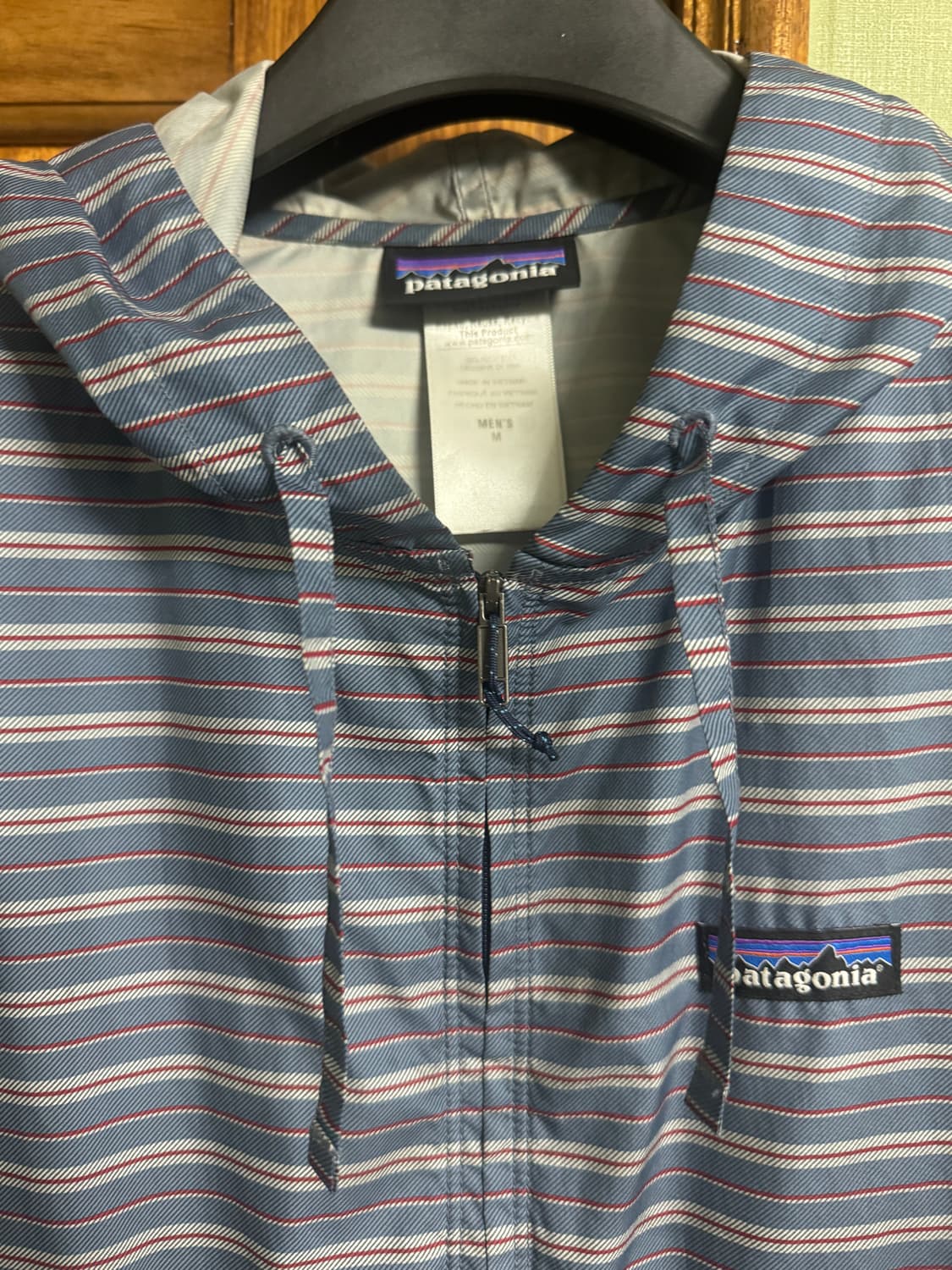[M]14ss 파타고니아 스트라이프 바람막이 상품이미지3
