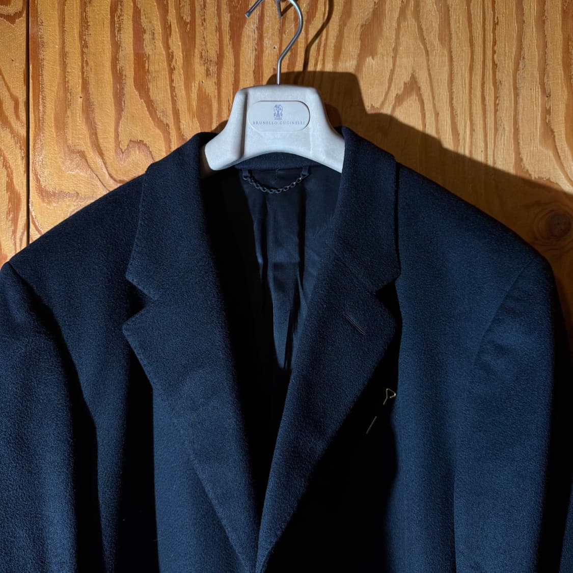 루이비통 22fw 스테이플 에디션 싱글 코트 판매 합니다. 상품이미지3