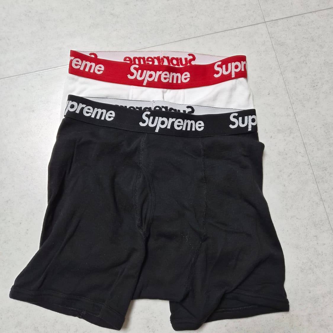 (새상품)Supreme 언더웨어 화이트 블랙 일괄 상품이미지1