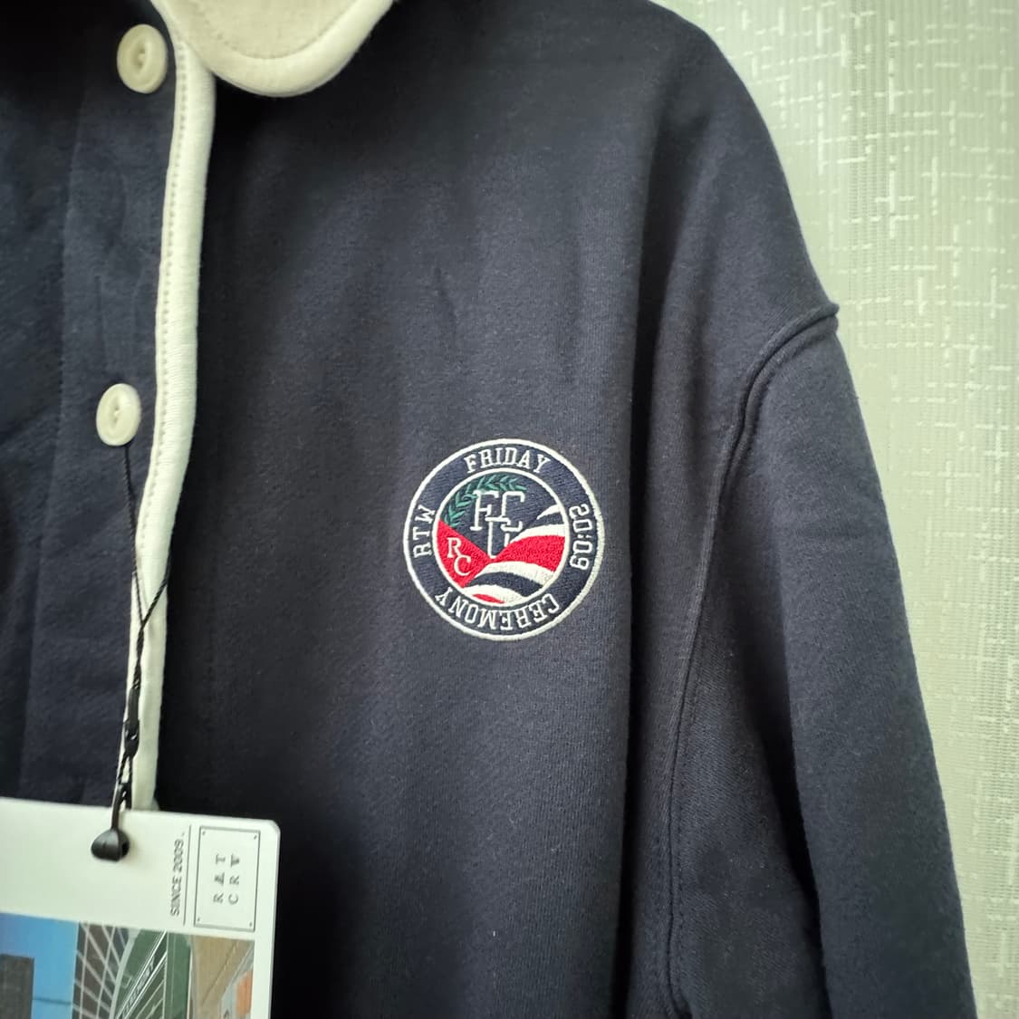 (미착용 새것)로멘틱 크라운 코튼 가디건 M 남여공용 상품이미지5