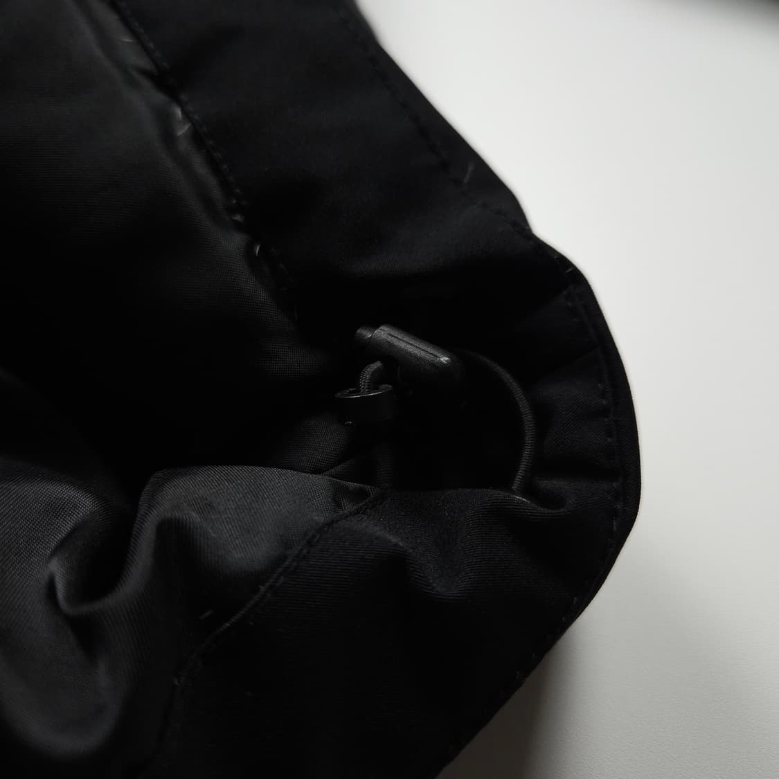 데상트 아우디 스위스 스키 다운 패딩 (XL) 상품이미지8