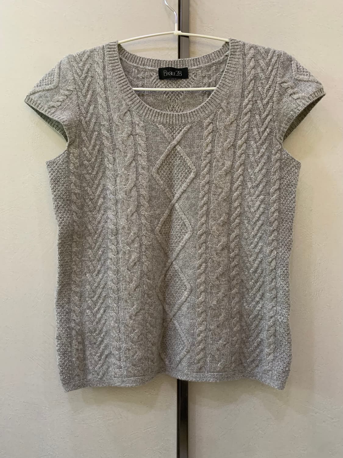 캐시미어 반팔 니트 상품이미지1