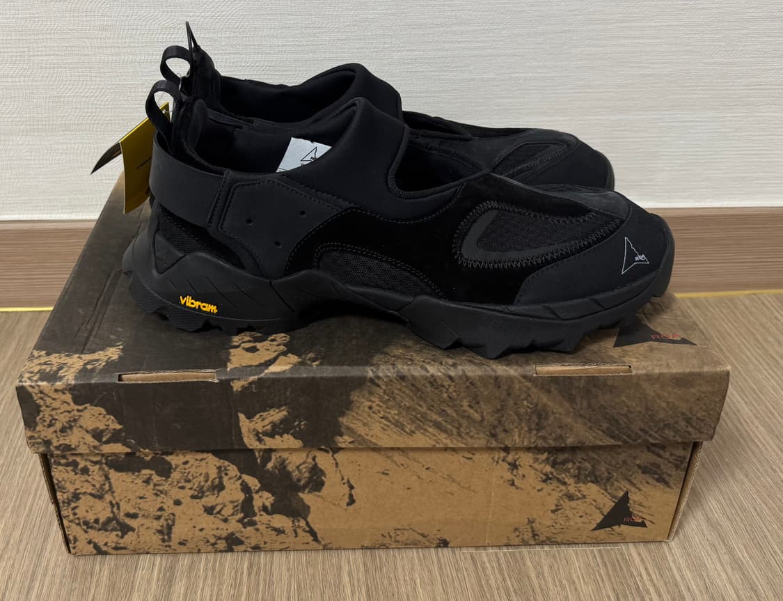 로아하이킹 로제스 블랙(로즈 블랙) 상품이미지1