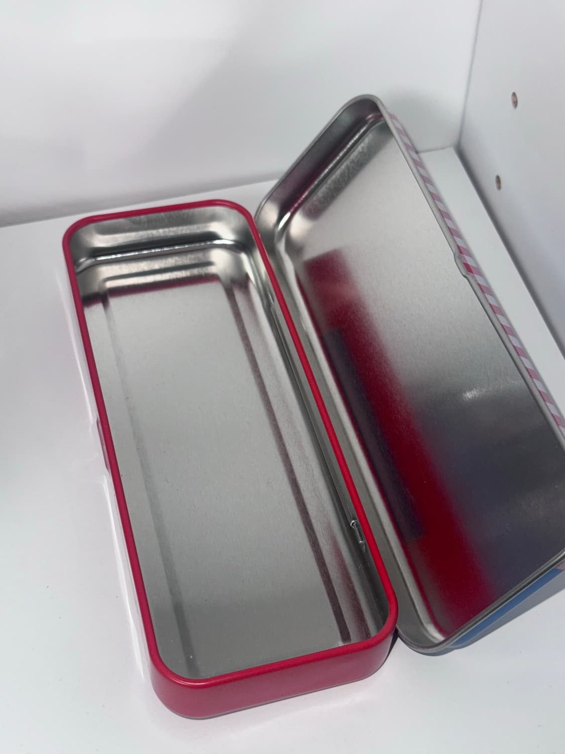 헬로키티 철제 필통 상품이미지3