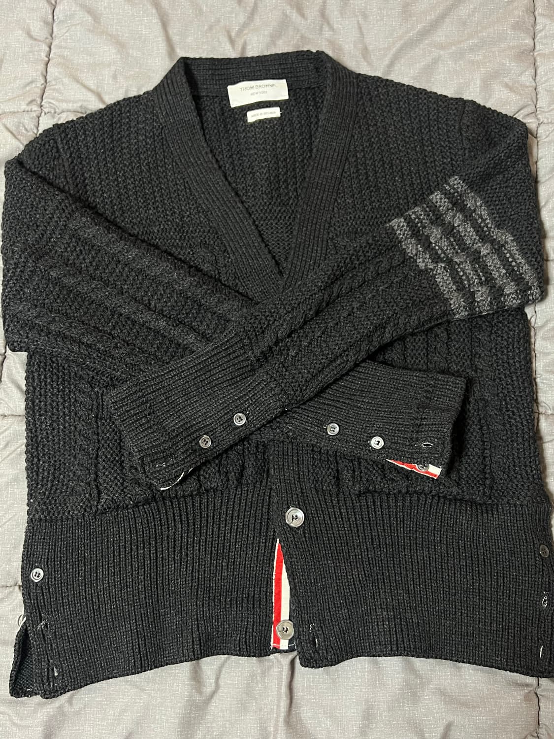 톰브라운 아란케이블가디건 블랙 3사이즈 상품이미지1