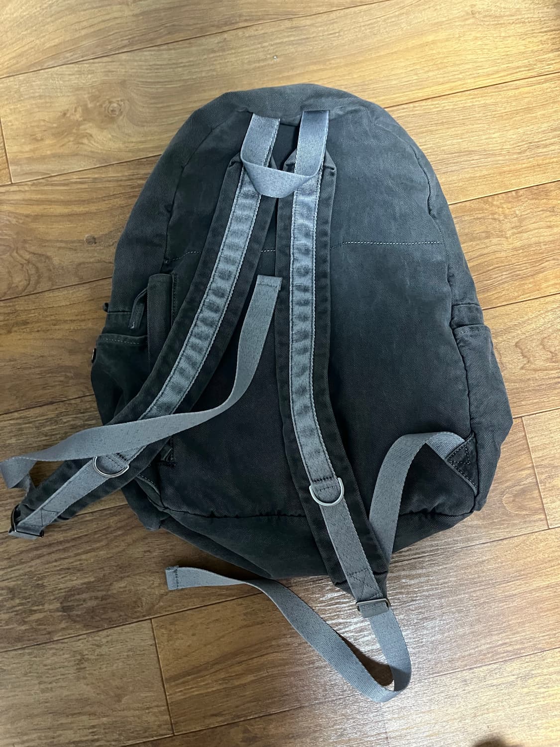 해칭룸 다이드백팩 상품이미지3