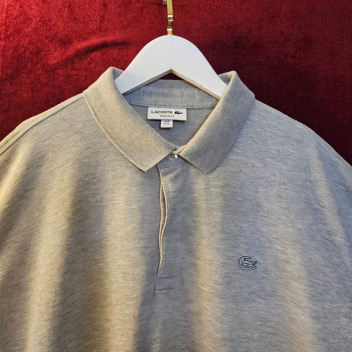 라코스테(LACOSTE) 그레이 패치 레귤러핏 반팔 카라티 XL 상품이미지2