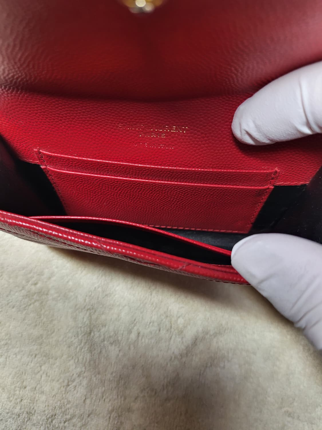생로랑 마틀라세 반지갑 레드금장 상품이미지5