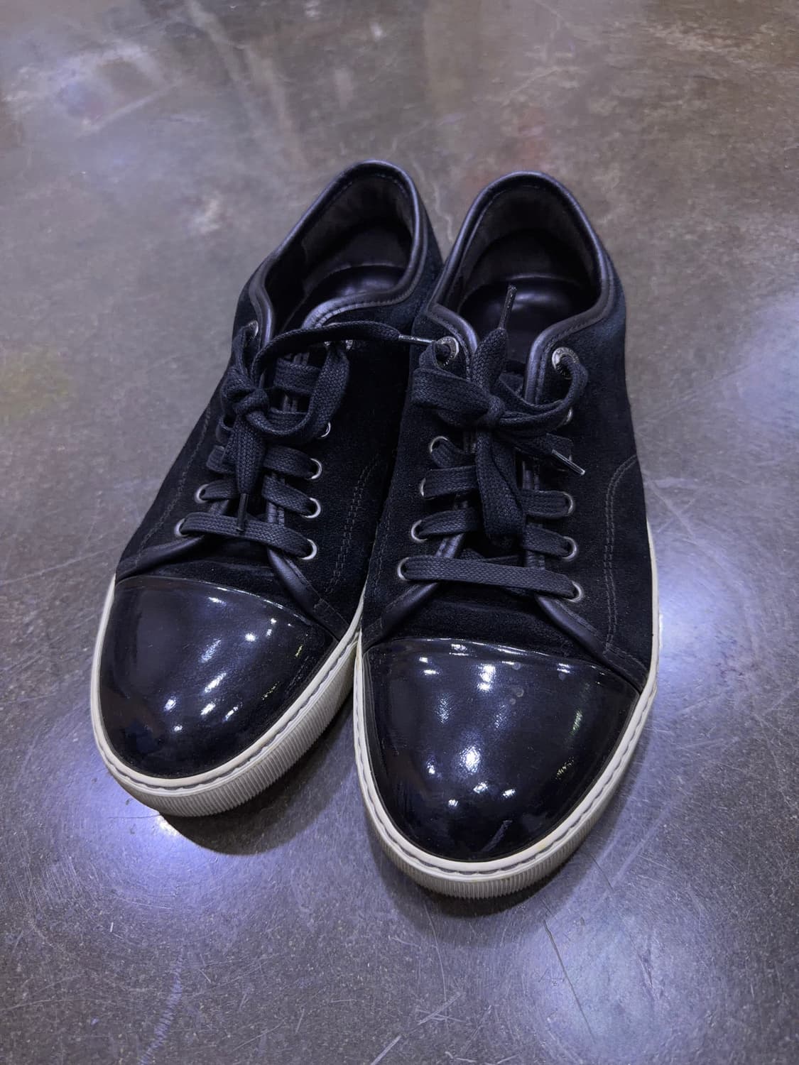 랑방 벨루어 스웨이드 레더 블랙 스니커즈 6 (250) 상품이미지2