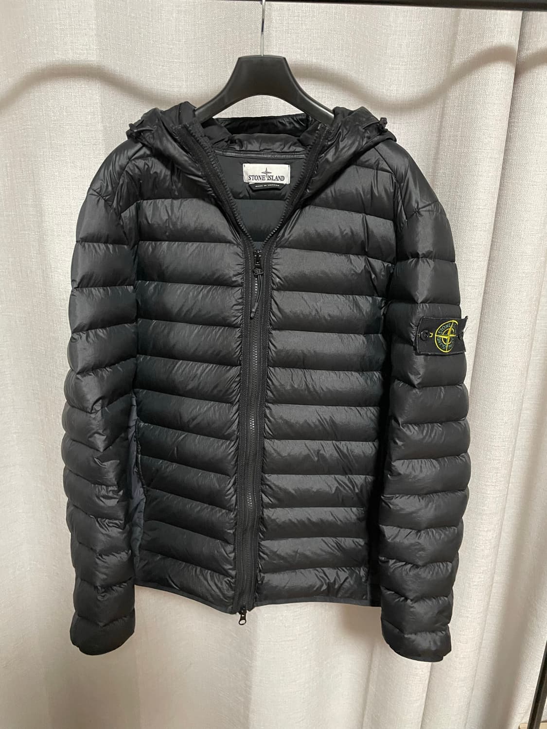 24fw 스톤아일랜드 룸우븐 경량패딩 M 상품이미지2