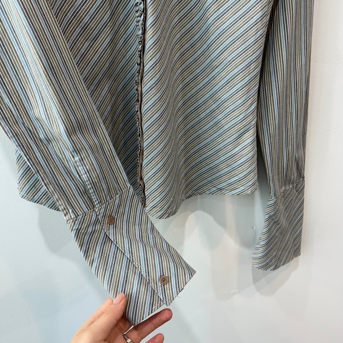 스트라이프 패턴 슬림 셔츠 상품이미지3