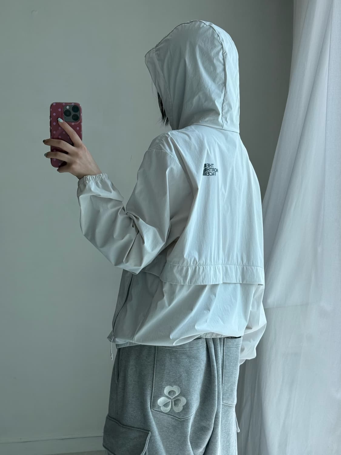 노스페이스 그레이 바람막이 상품이미지4
