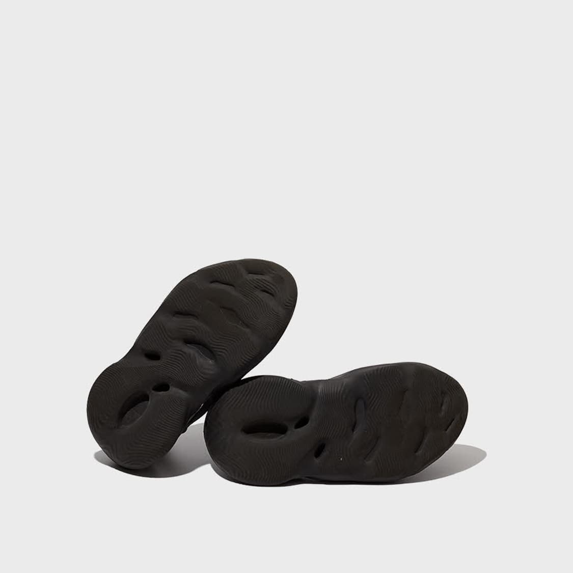 YEEZY sneakers US7 상품이미지4