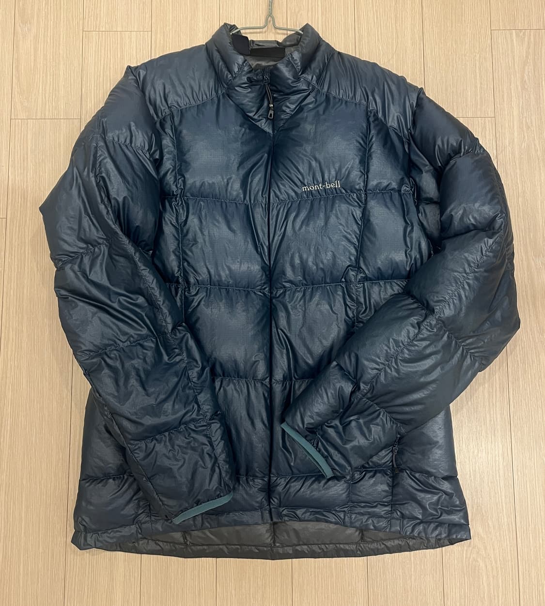 몽벨 경량패딩 집업 상품이미지1