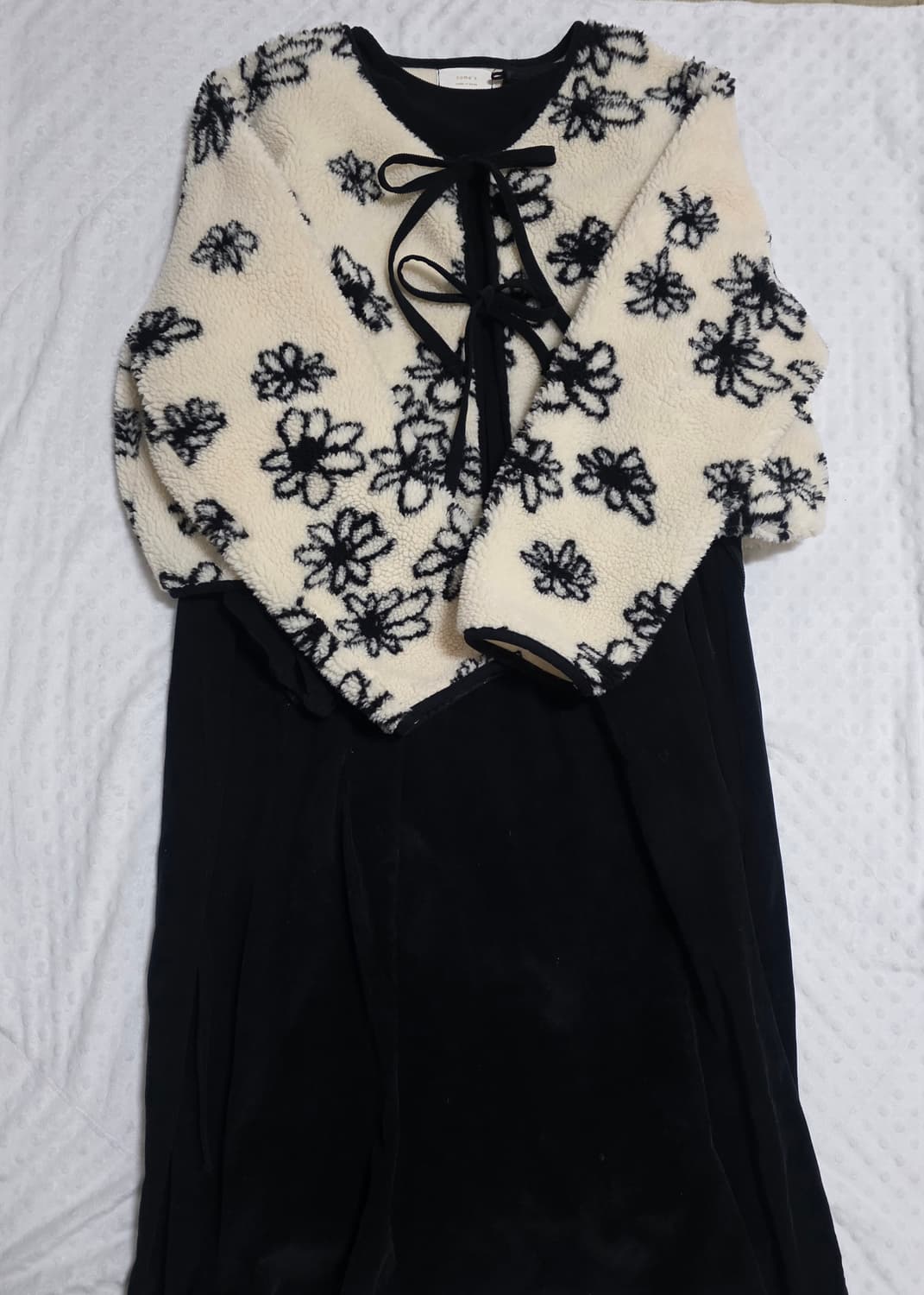 가벼운 양털자켓+ 블랙원피스 셋업 상품이미지2