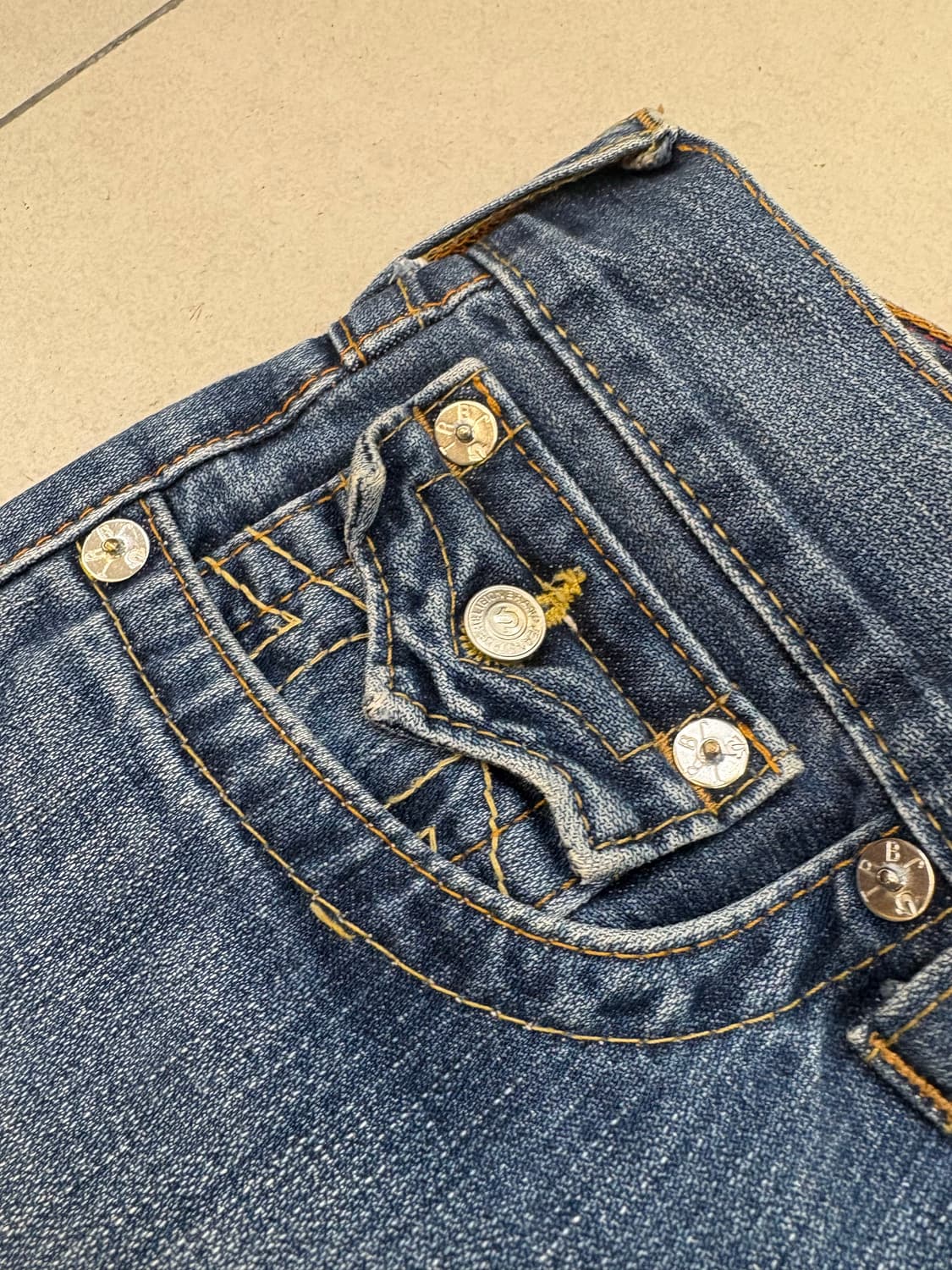 트루릴리전 Joey section 부츠컷 데님 진 상품이미지6