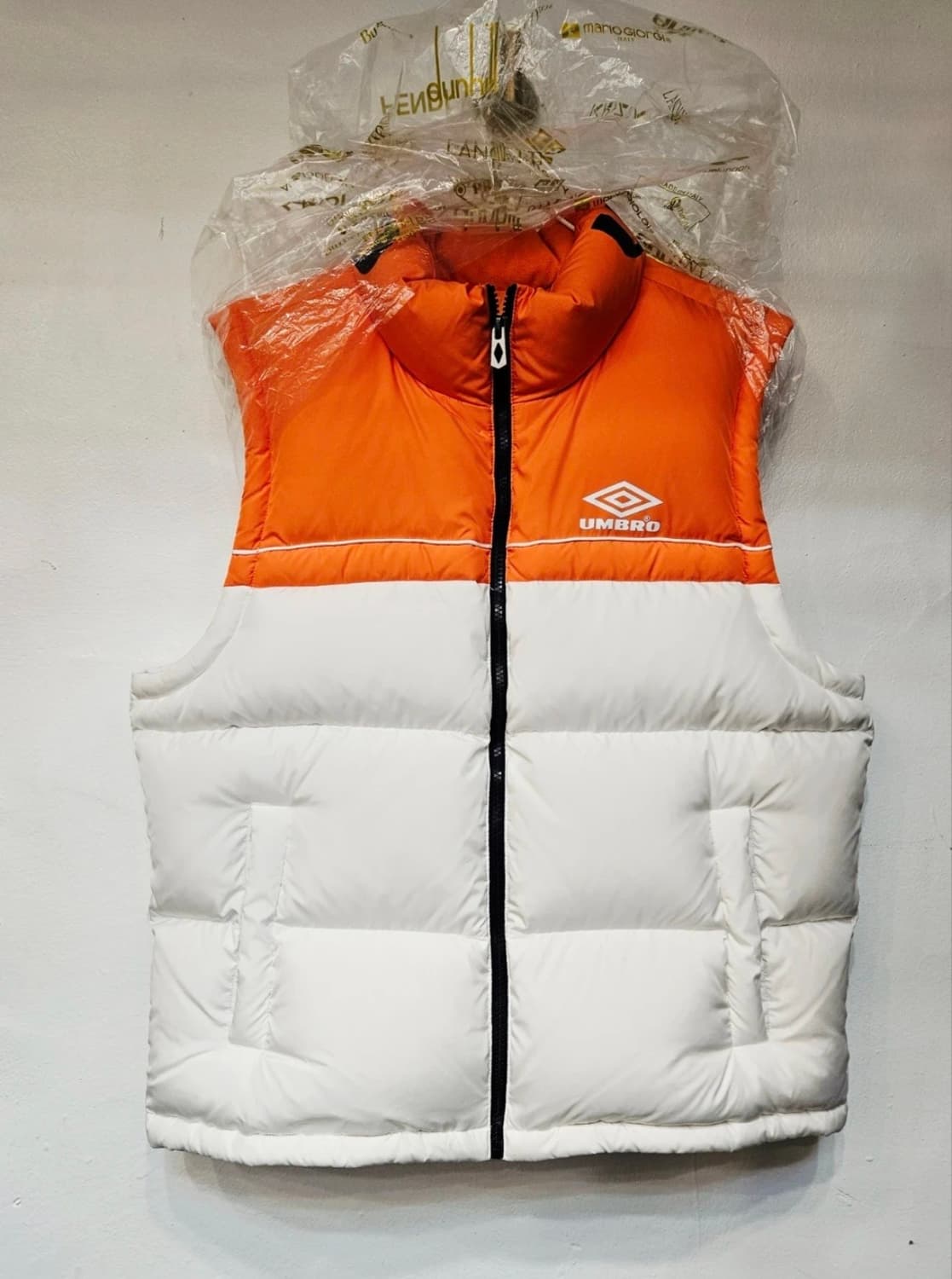 엄브로 조끼패딩 상품이미지3