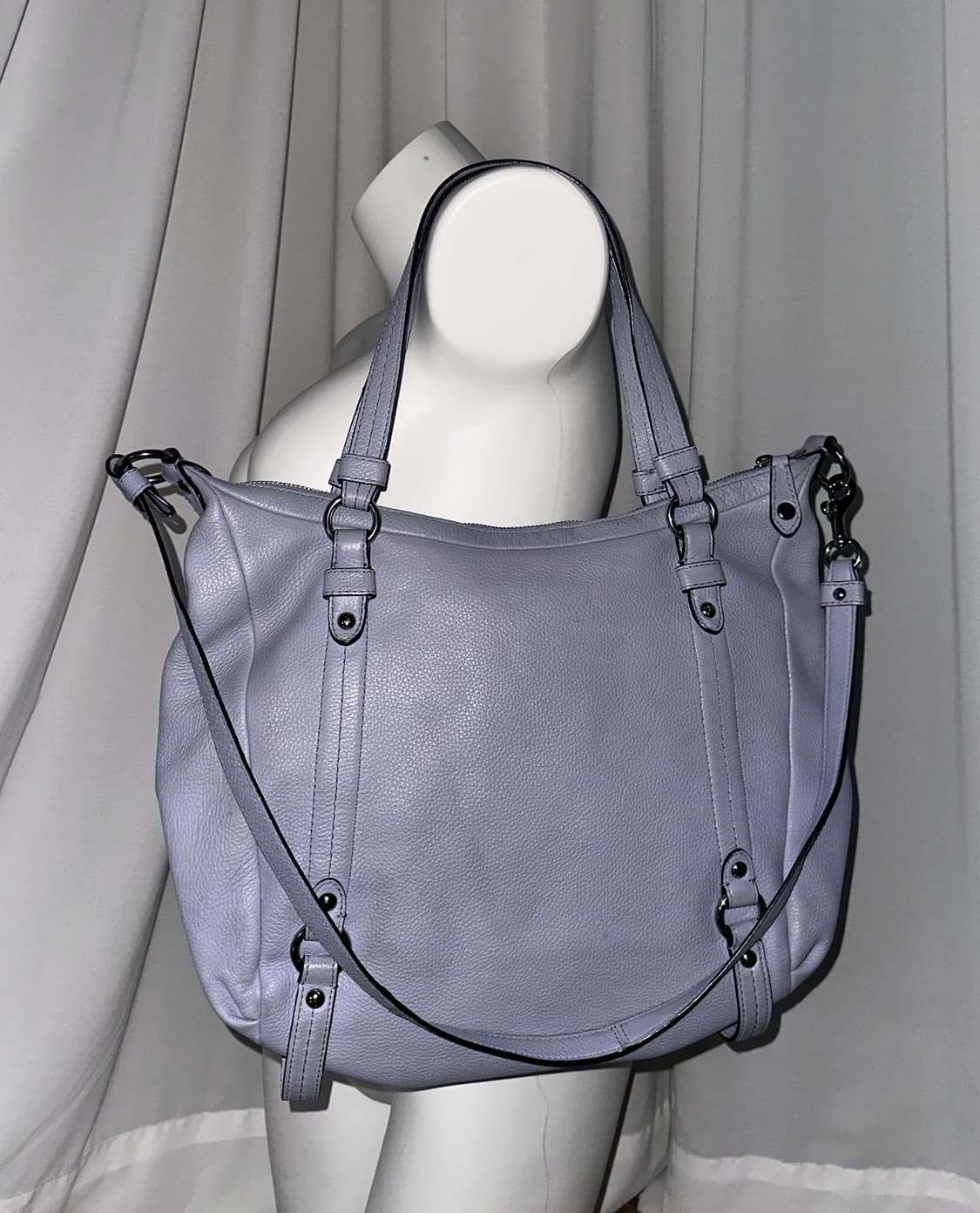 코치 빈티지 빅숄더백 더스티블루 상품이미지1