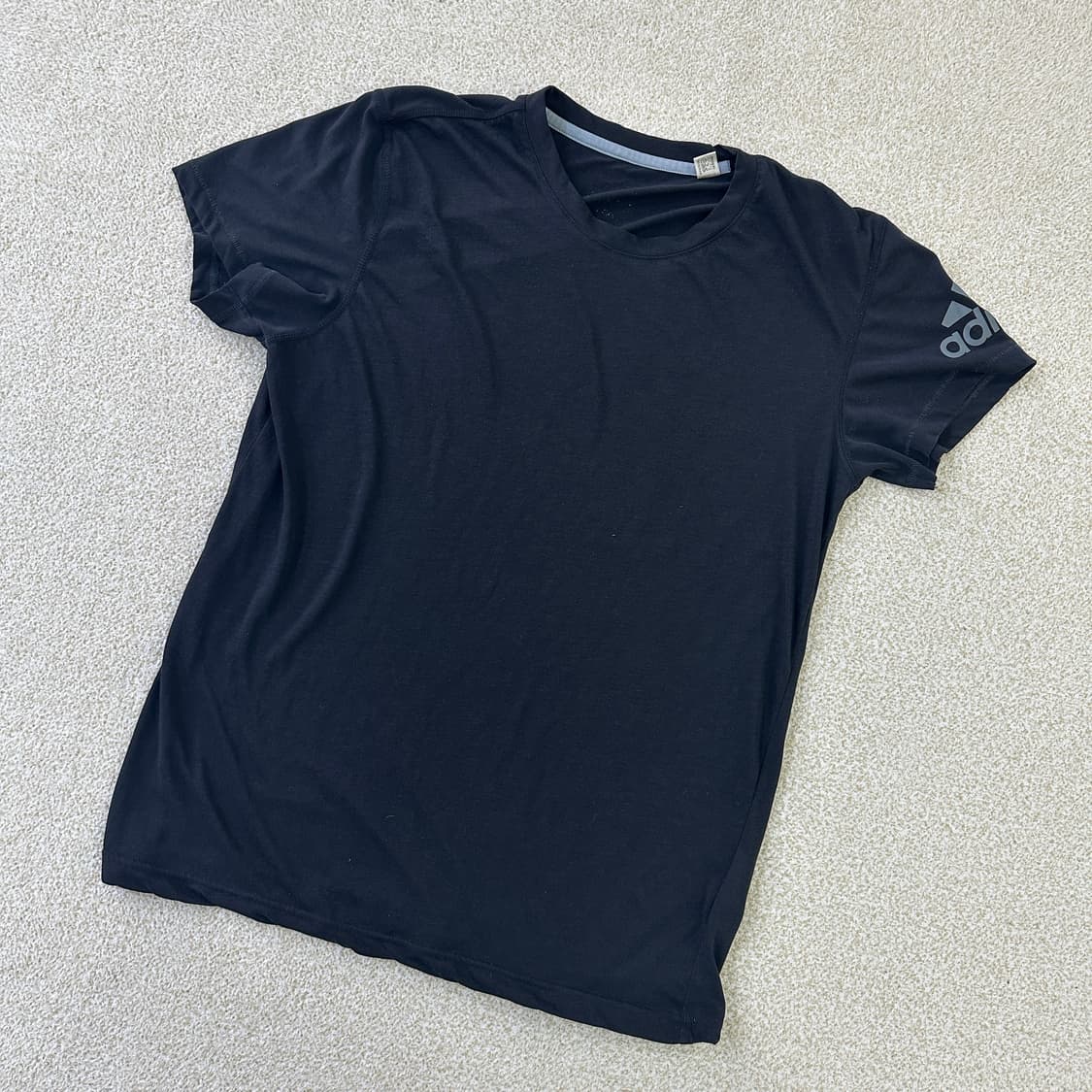 110 아디다스 런잇 기능성 반팔티 0320D 상품이미지1