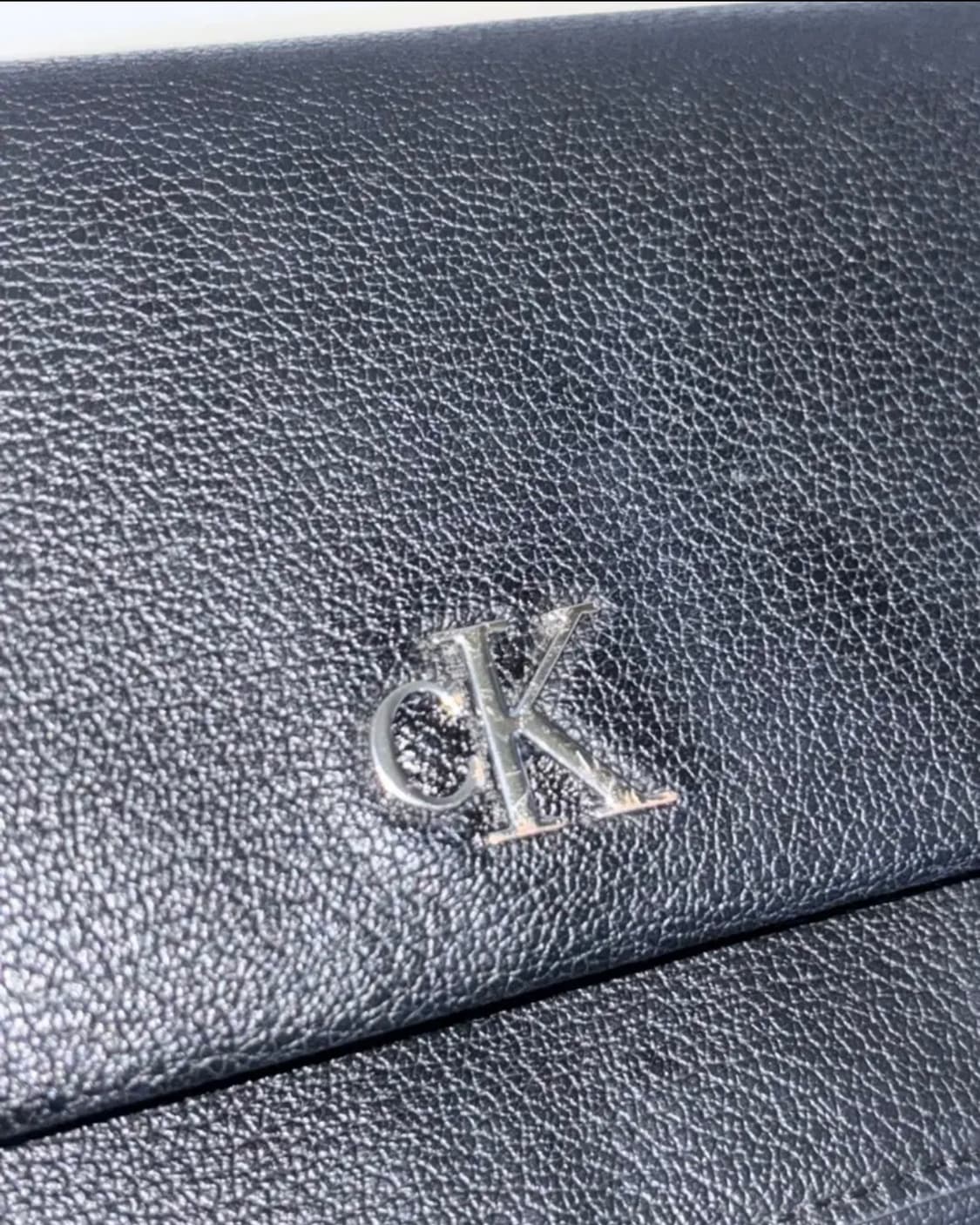 캘빈클라인 크로스백 상품이미지3