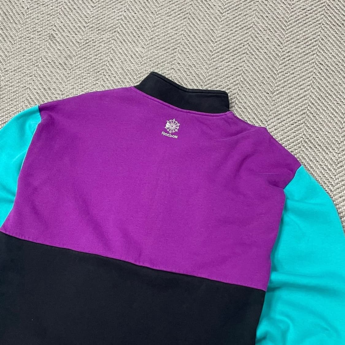 리복 반집업 배색 맨투맨 v0068 상품이미지5