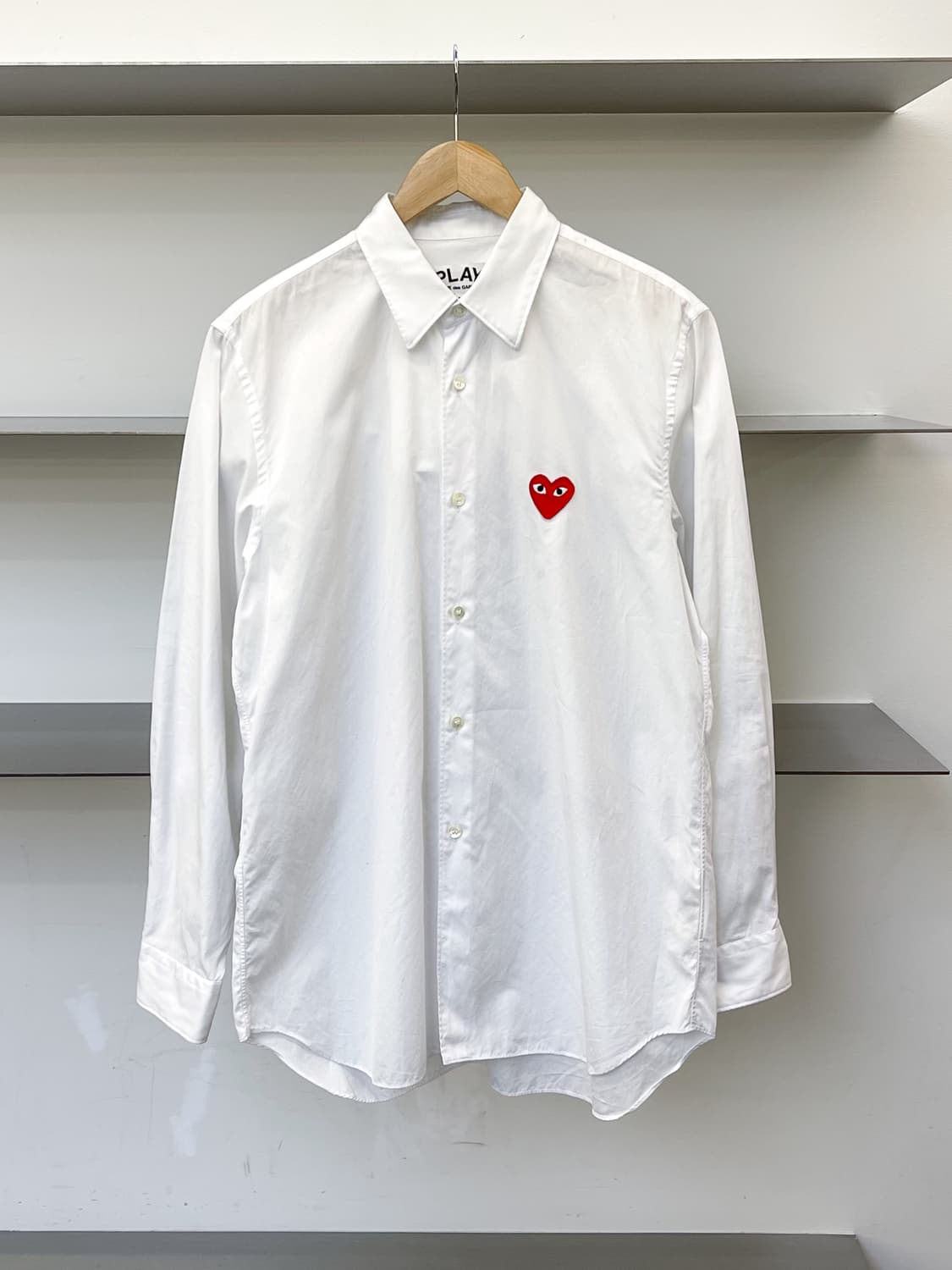꼼데가르송 플레이 하트 와펜 셔츠 상품이미지1