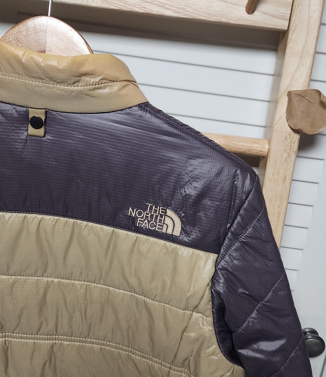 노스페이스 초코브라운 미드레이어 라이너 패디드 경량 점퍼 자켓 상품이미지5