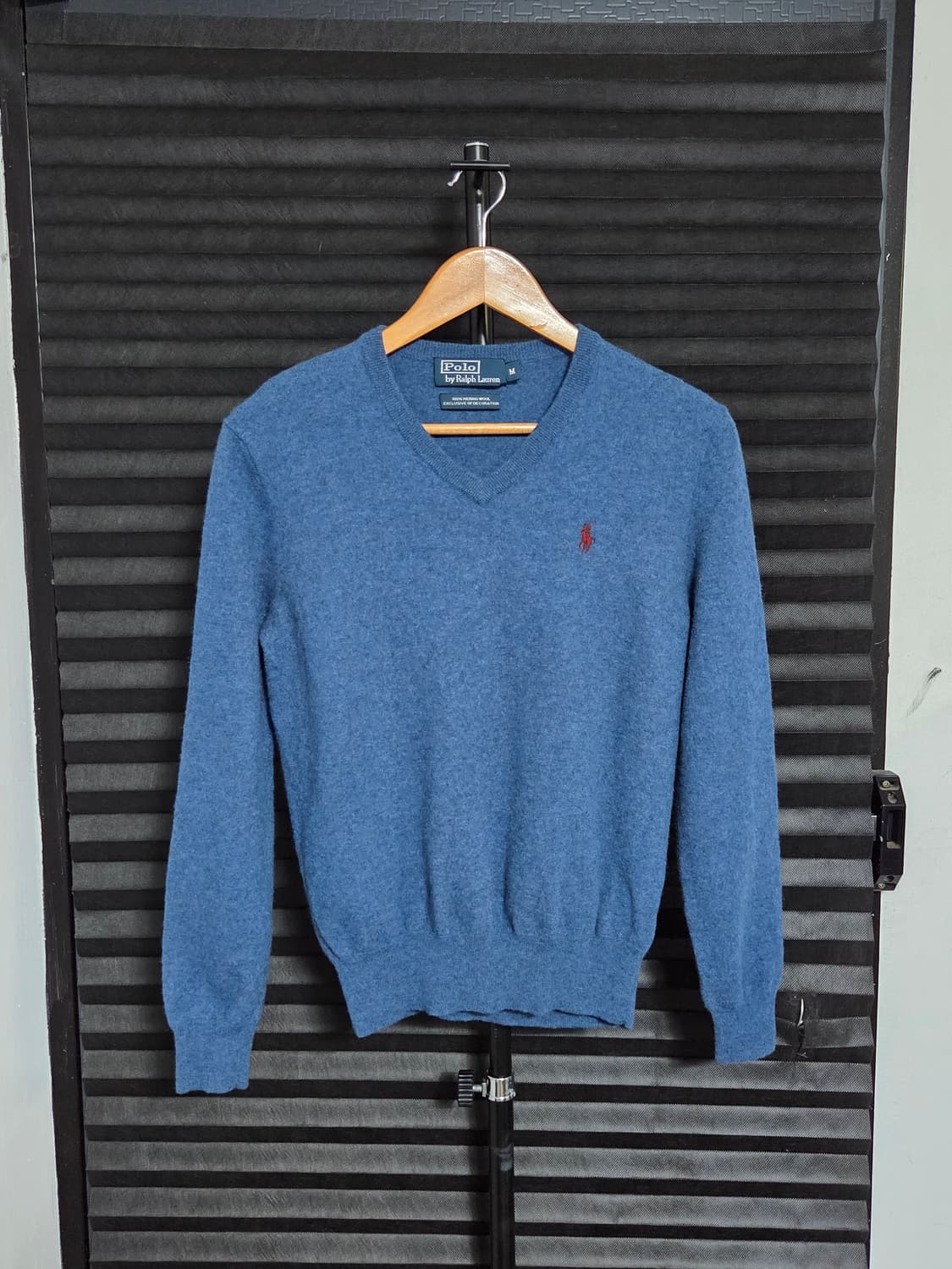 [폴로 랄프로렌] 메리노울 브이넥 니트 스웨터 | 00202 상품이미지1