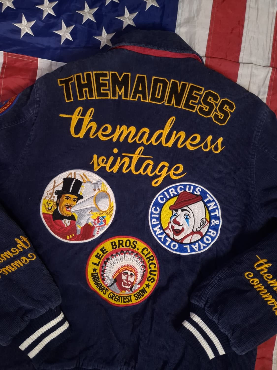 오리지날 더매드니스 코듀로이 와펜 바시티자켓 상품이미지2