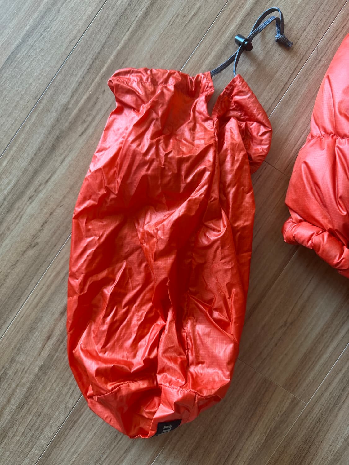 몽벨 알파인 다운 자켓 XL 선셋 오렌지 상품이미지6