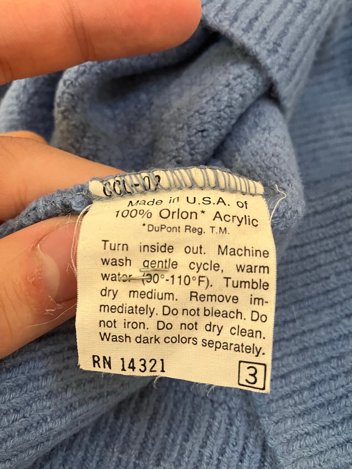 80s 크리스챤 디올 아카이브 자수로고 와플 브이넥 니트 블루 상품이미지4