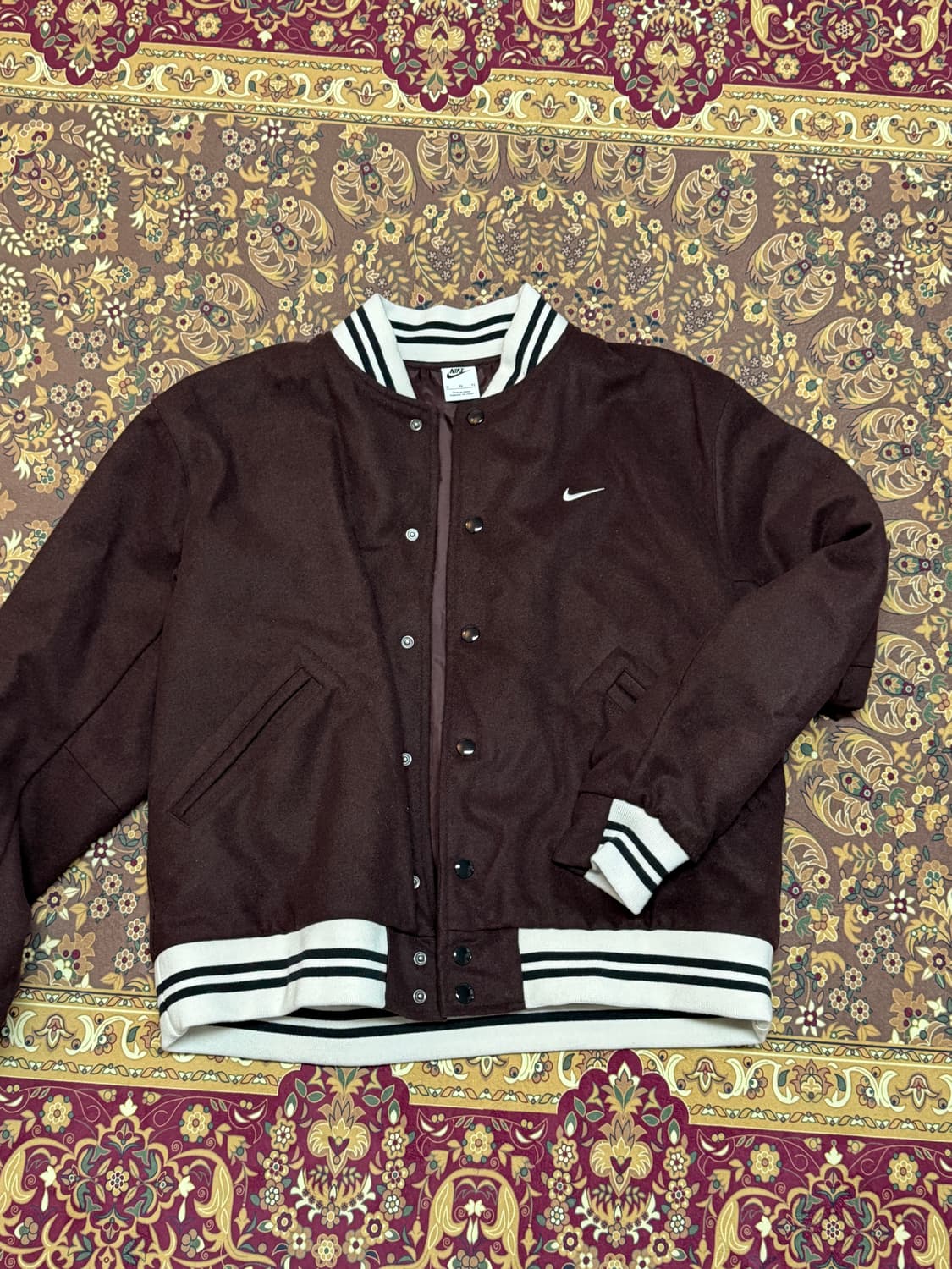 나이키 어센틱 바시티 자켓 브라운 상품이미지2