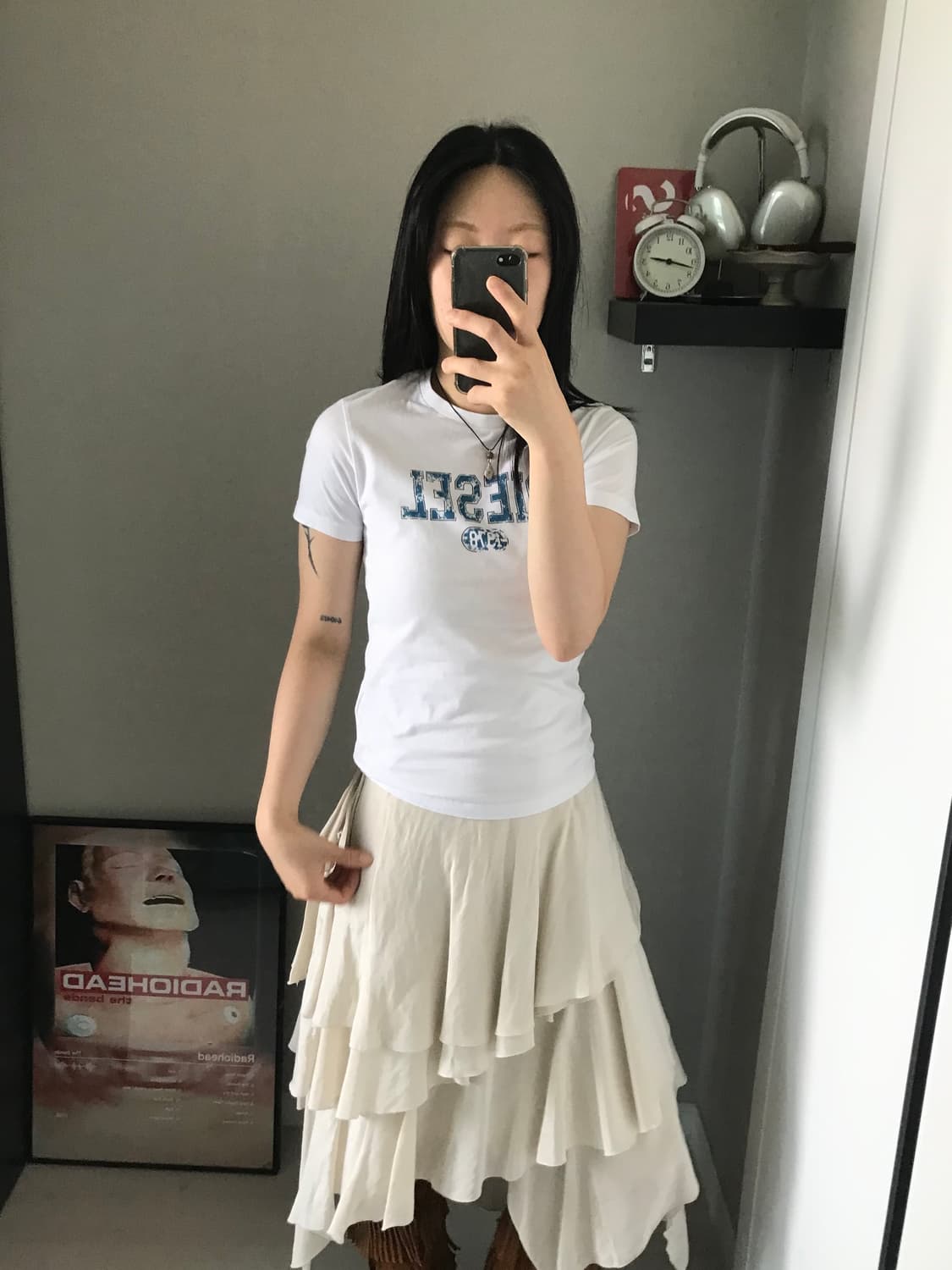 디젤 중앙 프린팅 화이트 반팔티 상품이미지3