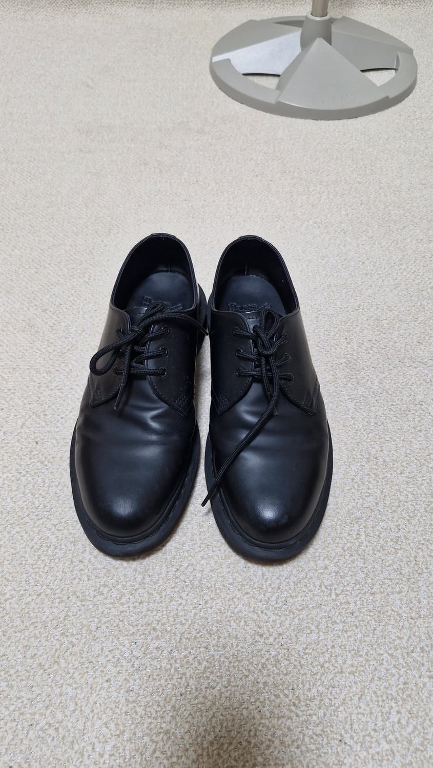 닥터마틴 1461 모노 uk8 265-270 상품이미지2