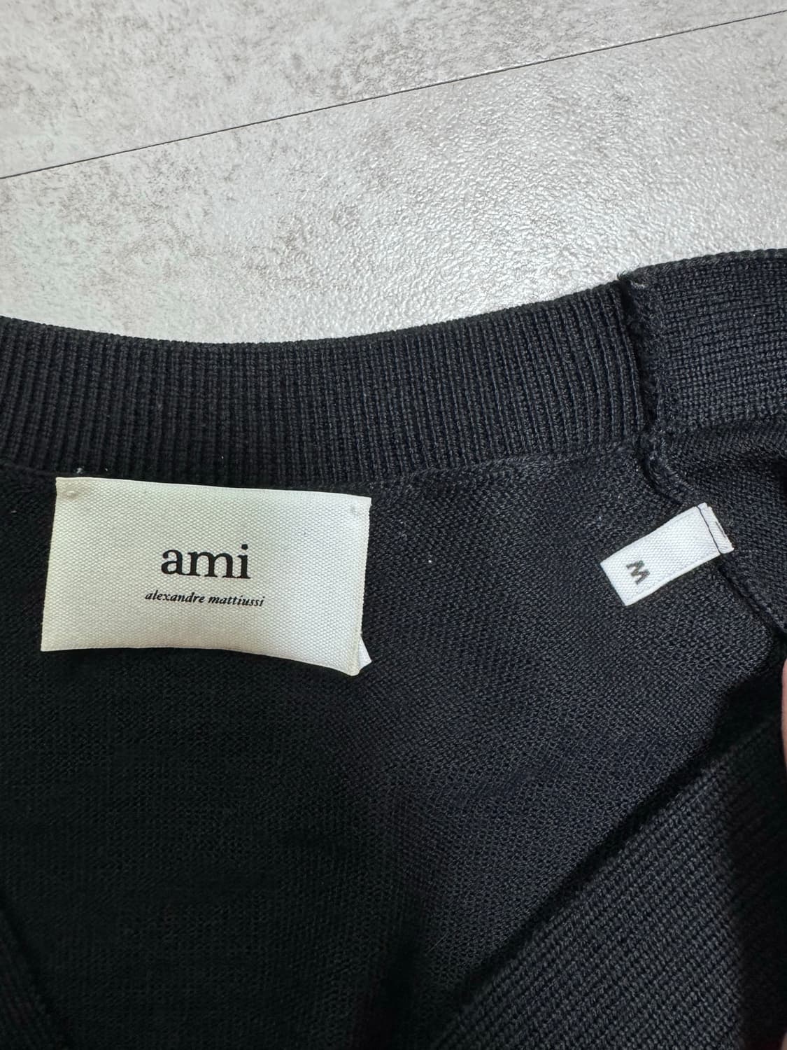 m)아미 스몰하트 가디건 상품이미지3