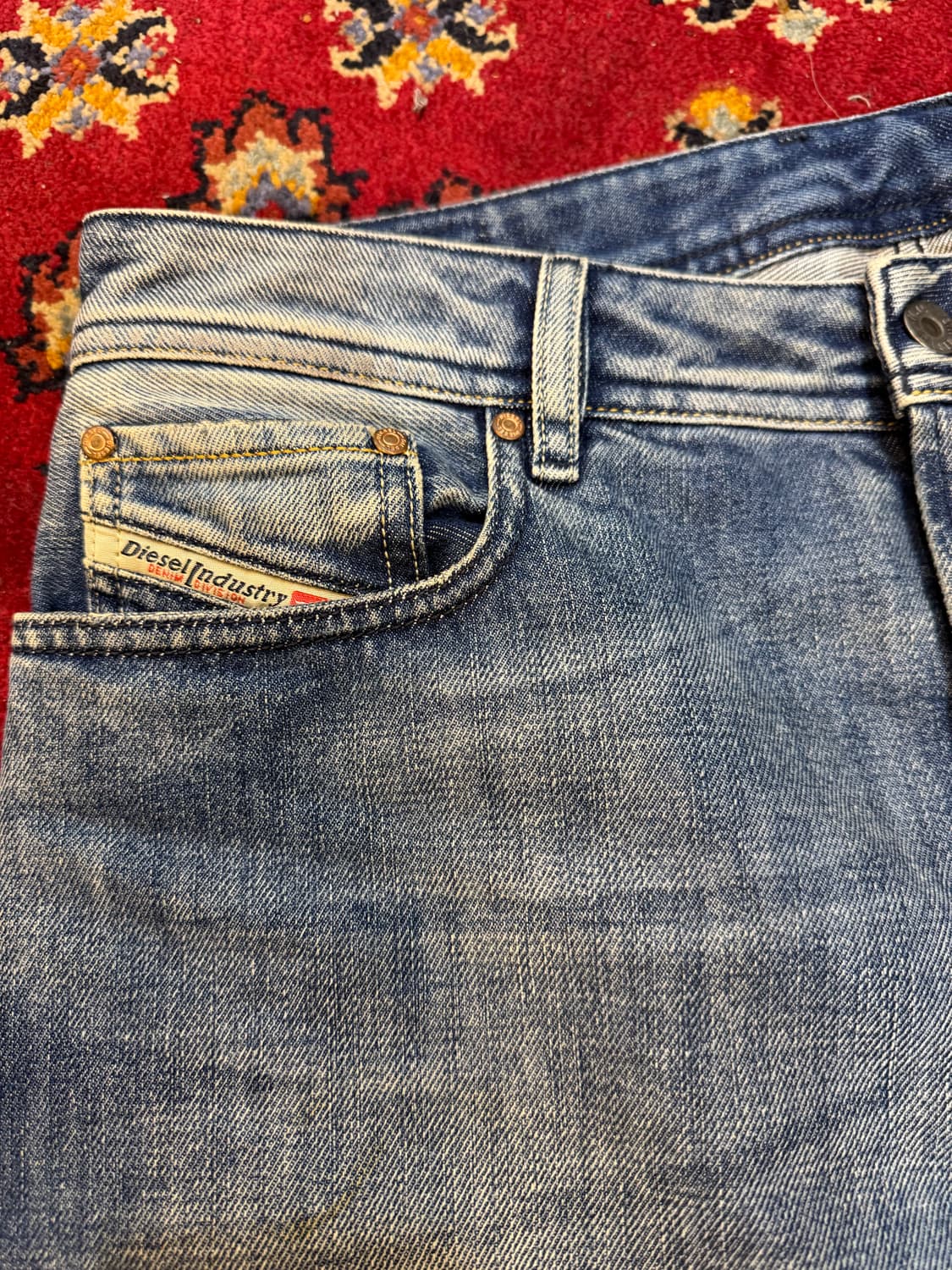 디젤 자탄 워싱 부츠컷 데님 팬츠 31in 상품이미지4