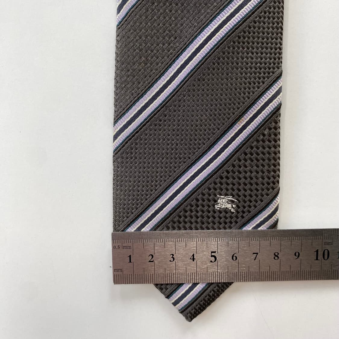 버버리 블랙라벨 명품 정품 넥타이 (Burberry) 7.7cm 상품이미지8