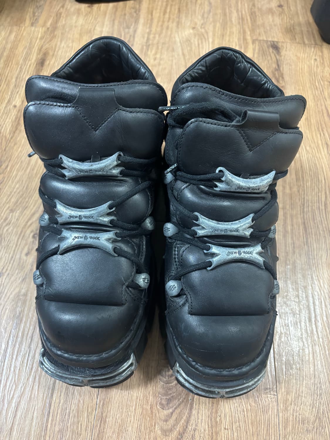 급처 뉴락 아이코닉 상품이미지1