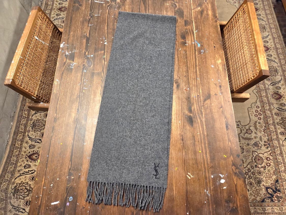 YSL 이브생로랑 머플러 상품이미지1