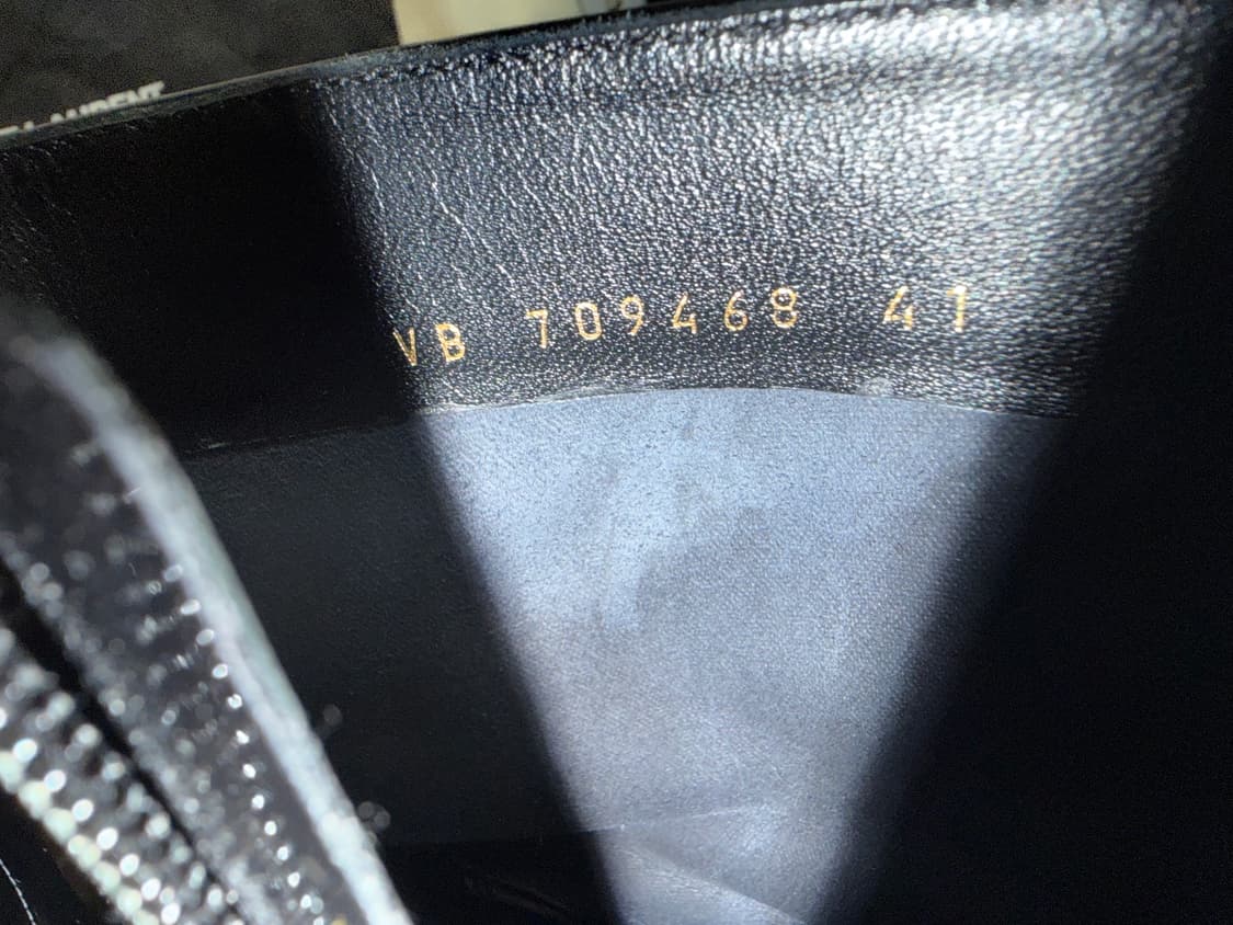 생로랑 75mm 글로시 리플렉티브 어퍼체인 하이힐 부츠 상품이미지7