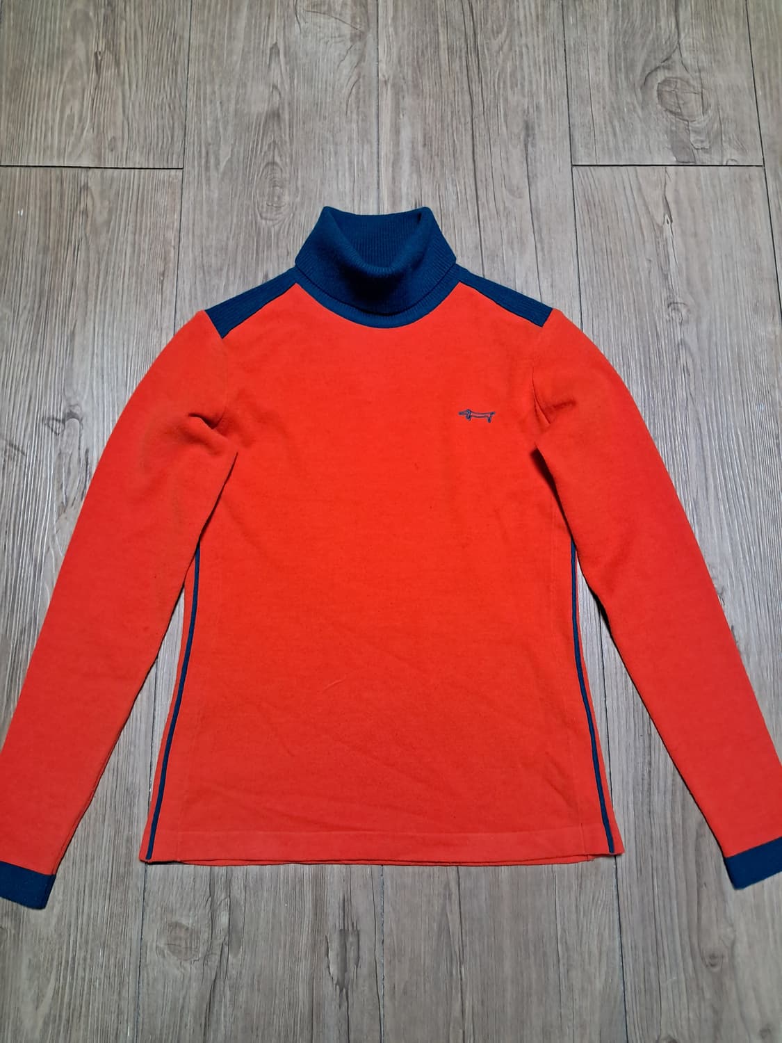 루이까스텔 여성 니트티 90 상품이미지1