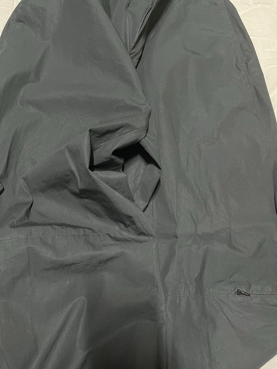 (M)25ss 커브드 지퍼 팬츠 상품이미지6