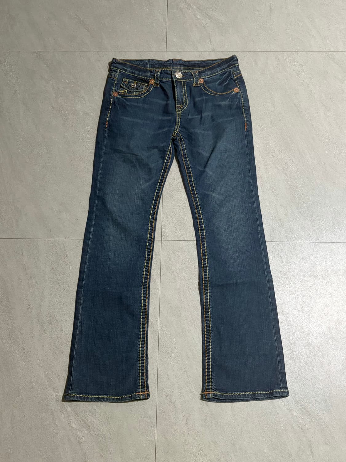 트루릴리전 로우라이즈 부츠컷 데님 상품이미지1